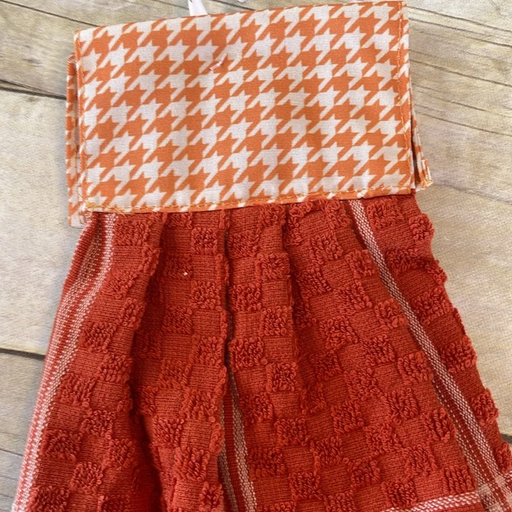 Set of Two Sunflower Leaves Kitchen Towels Hang Up Towels